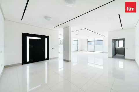 Снять в аренду виллу в Аль-Барше, Дубай: 4 спальни, 1202.6м², № 90322 - фото 6