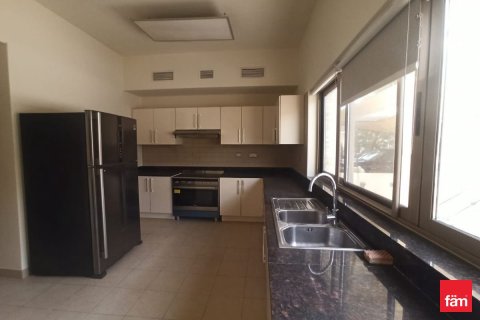 Снять в аренду таунхаус в Meydan, Дубай: 3 спальни, 258.9м², № 90247 - фото 9