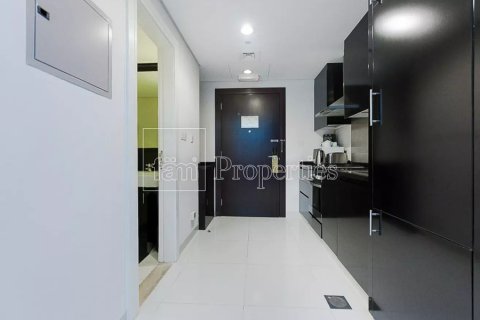 Apartment in Business Bay, Dubai 47.7 sq.m. № 40275 - photo 10