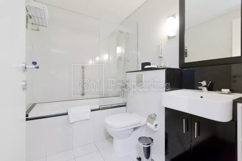 Apartment in Business Bay, Dubai 47.7 sq.m. № 40275 - photo 4