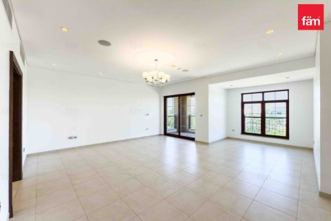 Villa in Jumeirah Islands, Dubai 5 bedrooms, 1293.1 sq.m. № 40274 - photo 11