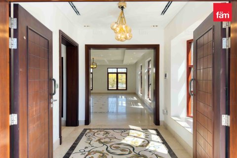 Villa in Jumeirah Islands, Dubai 5 bedrooms, 1293.1 sq.m. № 40274 - photo 27