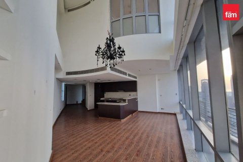 Duplex in DIFC, Dubai 1 bedroom, 163 sq.m. № 40273 - photo 1