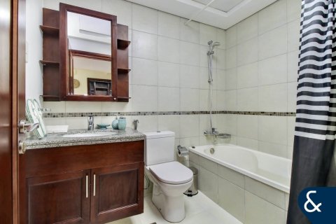 Снять в аренду квартиру в The Views, Дубай: 1 спальня, 76м², № 79381 - фото 14