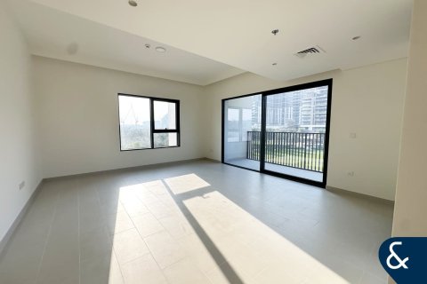 Снять в аренду квартиру в Дубай Хилс Эстейт, Дубай: 3 спальни, 132м², № 79384 - фото 2