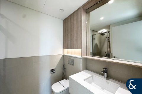 Снять в аренду квартиру в Дубай Хилс Эстейт, Дубай: 3 спальни, 132м², № 79384 - фото 16