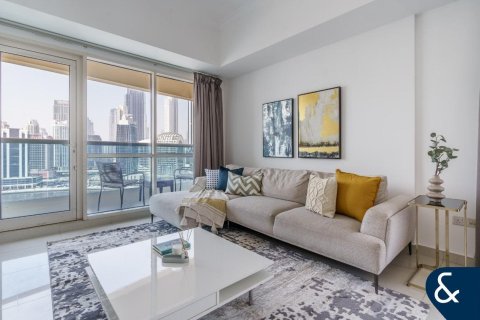 Снять в аренду квартиру в Бизнес-Бэе, Дубай: 1 спальня, 86м², № 79383 - фото 2