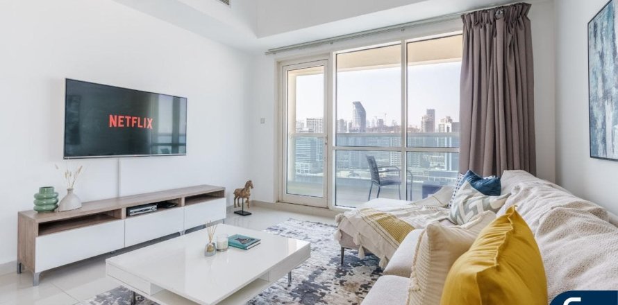 Квартира в Бизнес-Бэе, Дубай, 1 спальня, 86м², № 79383