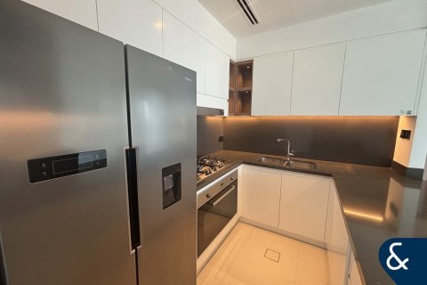 Снять в аренду квартиру в Дубай Марине, Дубай: 3 спальни, 154м², № 79386 - фото 3