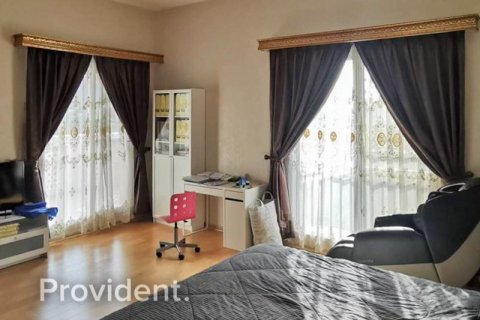 Villa in Dubai Silicon Oasis, Dubai 4 bedrooms № 1975 - photo 8