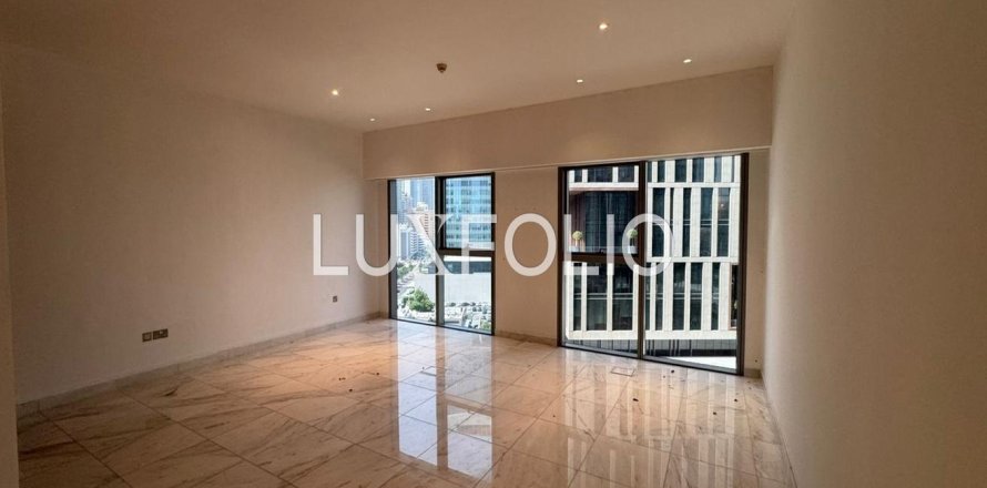 Apartment in Central Park Tower, DIFC, Dubai studio, 68 sq.m. № 45296