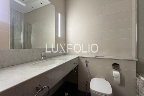 Apartment in Central Park Tower, DIFC, Dubai studio, 68 sq.m. № 45296 - photo 13