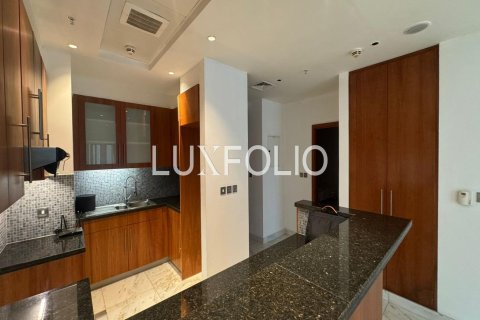 Apartment in Central Park Tower, DIFC, Dubai studio, 68 sq.m. № 45296 - photo 9