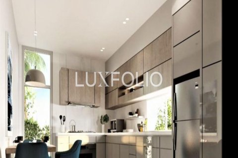 Villa in Dubai South (Dubai World Central), Dubai 5 bedrooms, 455 sq.m. № 45358 - photo 8