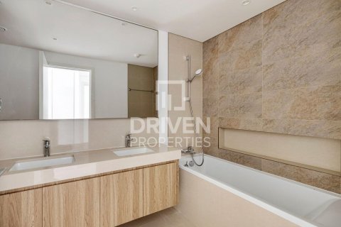 Apartment in Zabeel, Dubai 3 bedrooms, 151.52 sq.m. № 136948 - photo 15