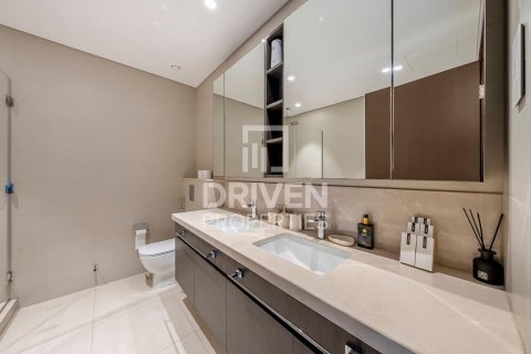 Apartment in Zabeel, Dubai 2 bedrooms, 128.39 sq.m. № 136959 - photo 13