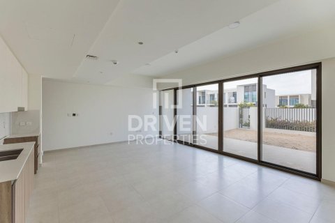 Townhouse in The Valley, Dubai 3 bedrooms, 184 sq.m. № 87651 - photo 4