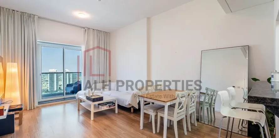 Apartment in Dubai Science Park, Dubai 1 bedroom, 75 sq.m. № 92772