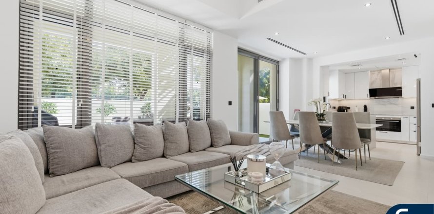 Villa in Mira Oasis, Reem, Dubai 4 bedrooms, 237 sq.m. № 98560