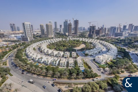 Apartment in Jumeirah Village Circle, Dubai 3 bedrooms, 207 sq.m. № 98554 - photo 17