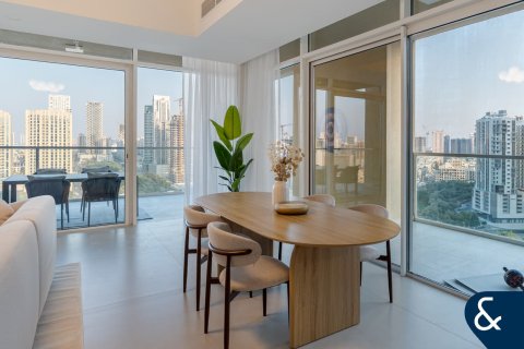 Apartment in Jumeirah Village Circle, Dubai 3 bedrooms, 207 sq.m. № 98554 - photo 7