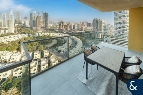 Apartment in Jumeirah Village Circle, Dubai 3 bedrooms, 207 sq.m. № 98554 - photo 2