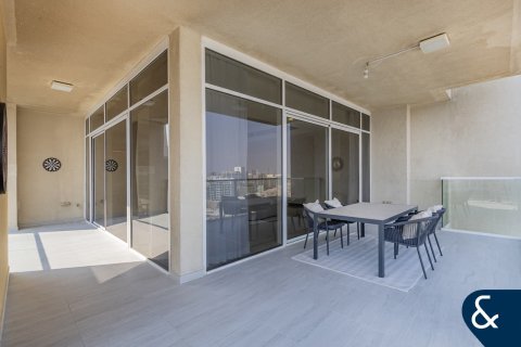 Apartment in Jumeirah Village Circle, Dubai 3 bedrooms, 207 sq.m. № 98554 - photo 23