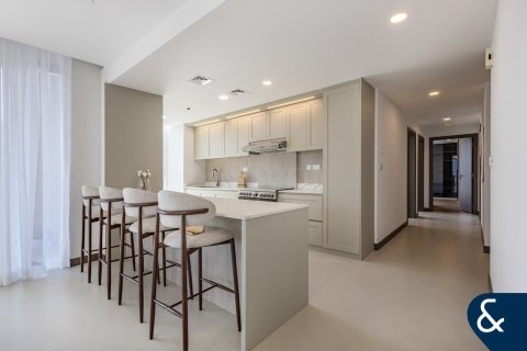 Apartment in Jumeirah Village Circle, Dubai 3 bedrooms, 207 sq.m. № 98554 - photo 5