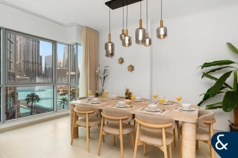 Apartamento en Downtown Dubai (Downtown Burj Dubai), Dubai, 2 dormitorios, 135 m², № 98550 - foto 3