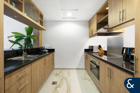 Apartamento en Downtown Dubai (Downtown Burj Dubai), Dubai, 2 dormitorios, 135 m², № 98550 - foto 12