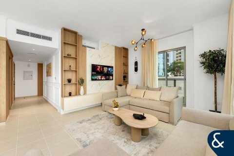 Apartamento en Downtown Dubai (Downtown Burj Dubai), Dubai, 2 dormitorios, 135 m², № 98550 - foto 6