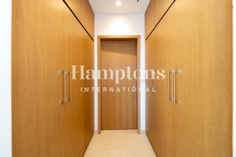 Apartamento en The Hills A, The Hills, Dubai, 2 dormitorios, 144.74287400 m², № 83870 - foto 9