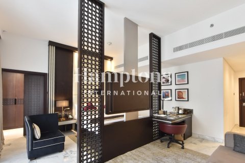 Apartamento en The Address Dubai Marina, Dubai Marina, Dubai, estudio, 61.87339800 m², № 83873 - foto 3