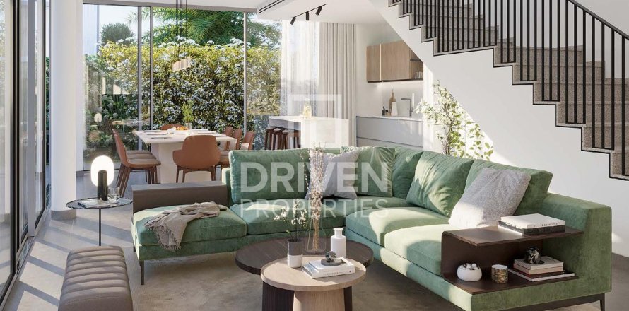 Вилла в Arabian Ranches 3, Дубай, 4 спальни, 287м², № 19000