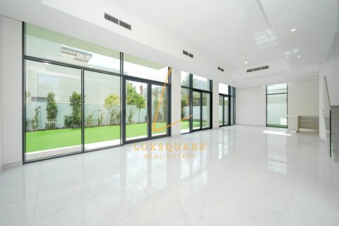 Villa en Murooj Al Furjan, Al Furjan, Dubai, 5 dormitorios, 624 m², № 103170 - foto 28