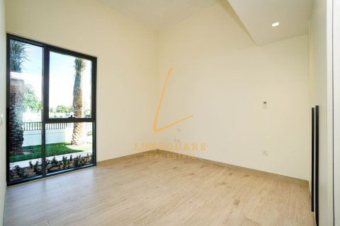 Villa en Murooj Al Furjan, Al Furjan, Dubai, 4 dormitorios, 480 m², № 103169 - foto 11