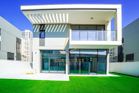 Villa en Murooj Al Furjan, Al Furjan, Dubai, 4 dormitorios, 480 m², № 103169 - foto 15