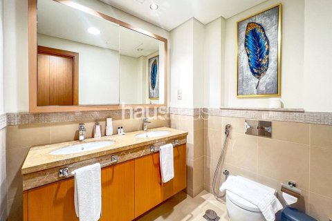 Apartment in Burj Vista, Downtown Dubai (Downtown Burj Dubai), Dubai 2 bedrooms, 133 sq.m. № 44851 - photo 11