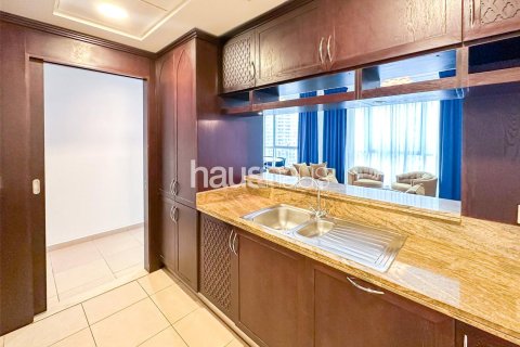 Снять в аренду квартиру в The Residences, Даунтаун Дубай (Даунтаун Бурдж Дубай), Дубай: 2 спальни, 135м², № 44855 - фото 9