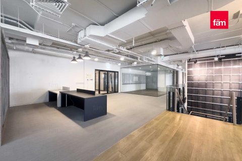 Oficina en Business Bay, Dubai, 3656.2 m², № 11474 - foto 2