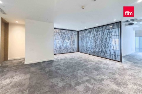 Oficina en Business Bay, Dubai, 3656.2 m², № 11474 - foto 18