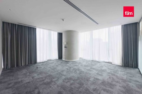 Oficina en Business Bay, Dubai, 3656.2 m², № 11474 - foto 22