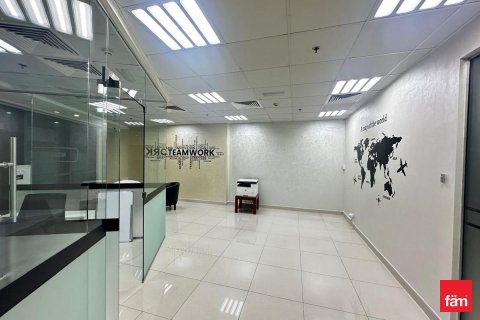 Office in Business Bay, Dubai 148.9 sq.m. № 84896 - photo 9