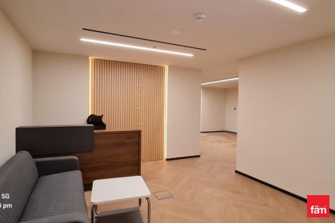 Bureau à Dubai, 163.7 m², № 84898 - photo 10