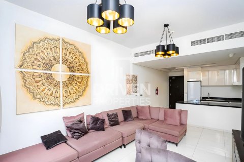 Apartment in Jumeirah Village Circle, Dubai 2 bedrooms, 105 sq.m. № 19638 - photo 3