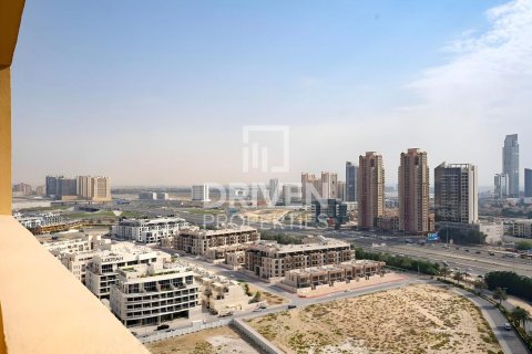 Apartment in Jumeirah Village Circle, Dubai 2 bedrooms, 105 sq.m. № 19638 - photo 10