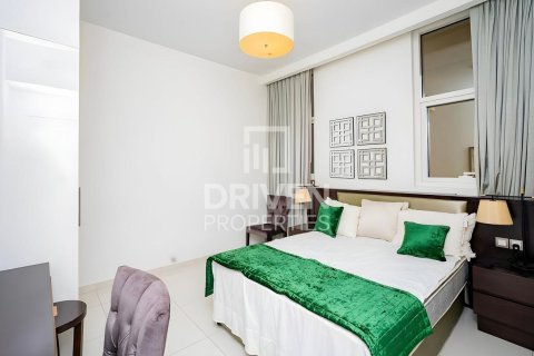 Apartment in Jumeirah Village Circle, Dubai 2 bedrooms, 105 sq.m. № 19638 - photo 5