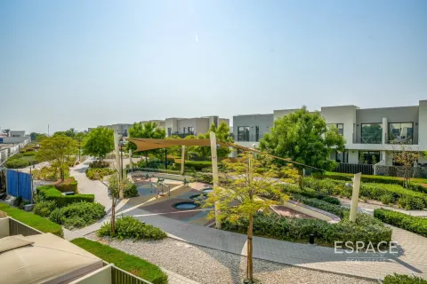 Townhouse in Dubai South (Dubai World Central), Dubai 3 bedrooms, 181 sq.m. № 61714 - photo 19