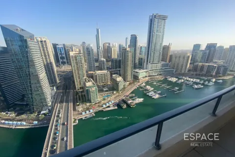 Almacén en Dubai Marina, Dubai, 3 dormitorios, 205 m², № 61708 - foto 1