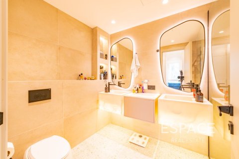 Купить виллу в Арабиан Ранчес, Дубай: 3 спальни, 253м², № 61706 - фото 14